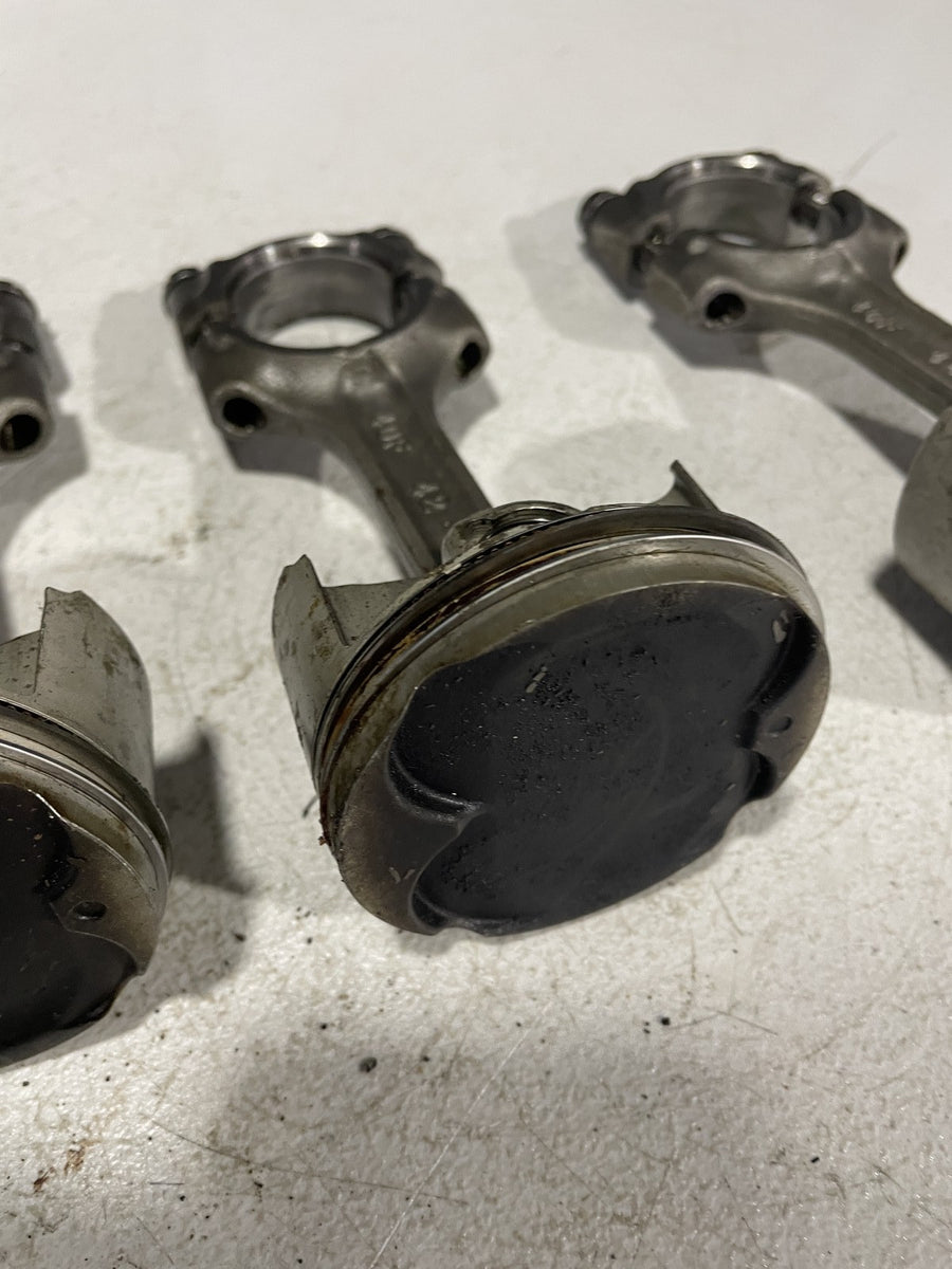 01-02 SUZUKI GSXR1000 ENGINE MOTOR BLOCK PISTONS 12111-40F00-0F0 12160-40F00