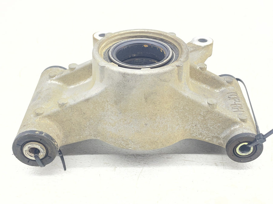 15-22 POLARIS SCRAMBLER 850 REAR BACK RIGHT STEERING KNUCKLE 5143608