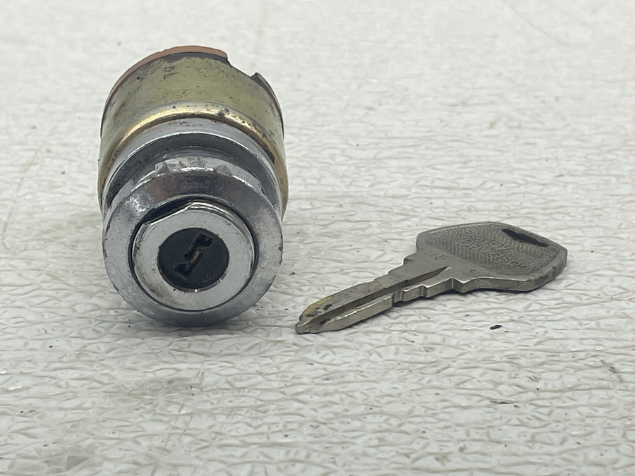 87-92 HARLEY-DAVIDSON LOW RIDER FXLR IGNITION LOCK W KEY