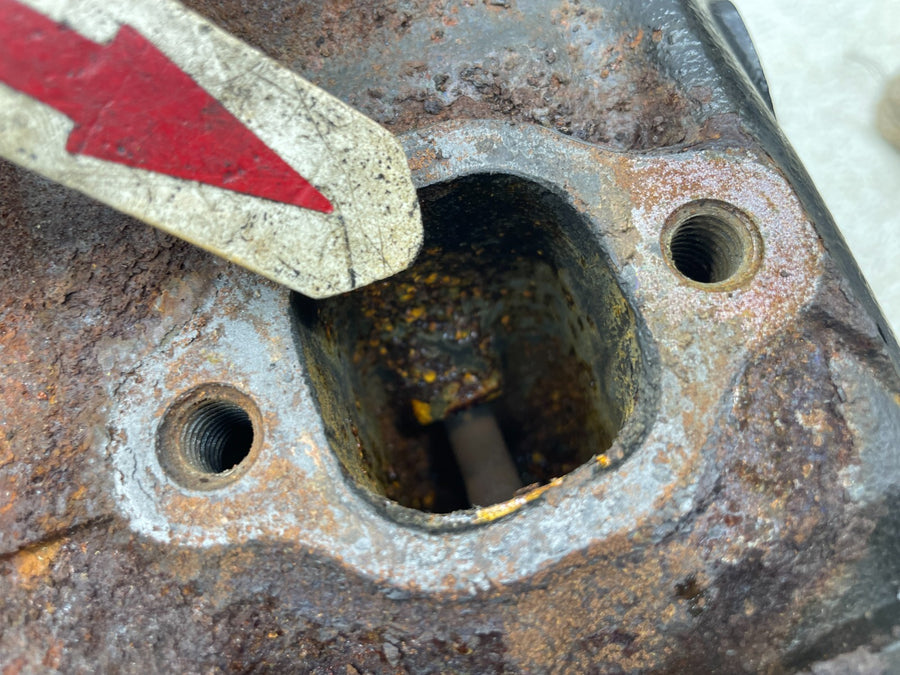 1988 MERCURY MERCRUISER 4.3 ENGINE LEFT CYLINDER HEAD VALVES COVER