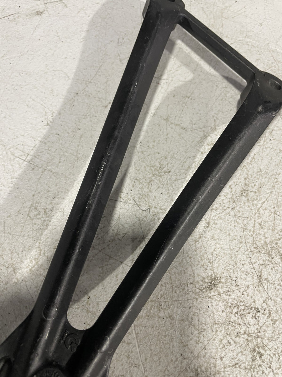 13-18 KAWASAKI NINJA ZX6R REAR BACK PASSENGER PEG SET PAIR
