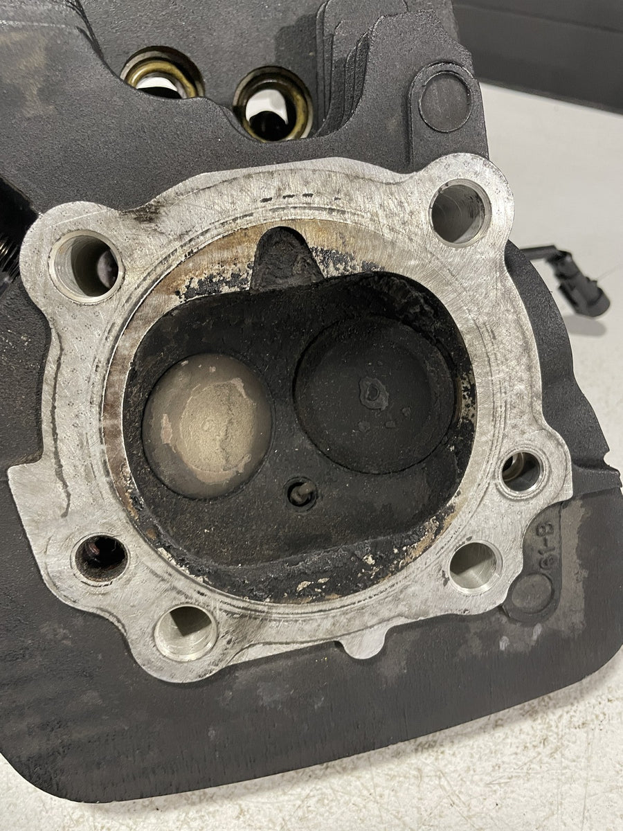 06-11 HARLEY-DAVIDSON DYNA STREET BOB FXDBI REAR ENGINE TOP END CYLINDER HEAD