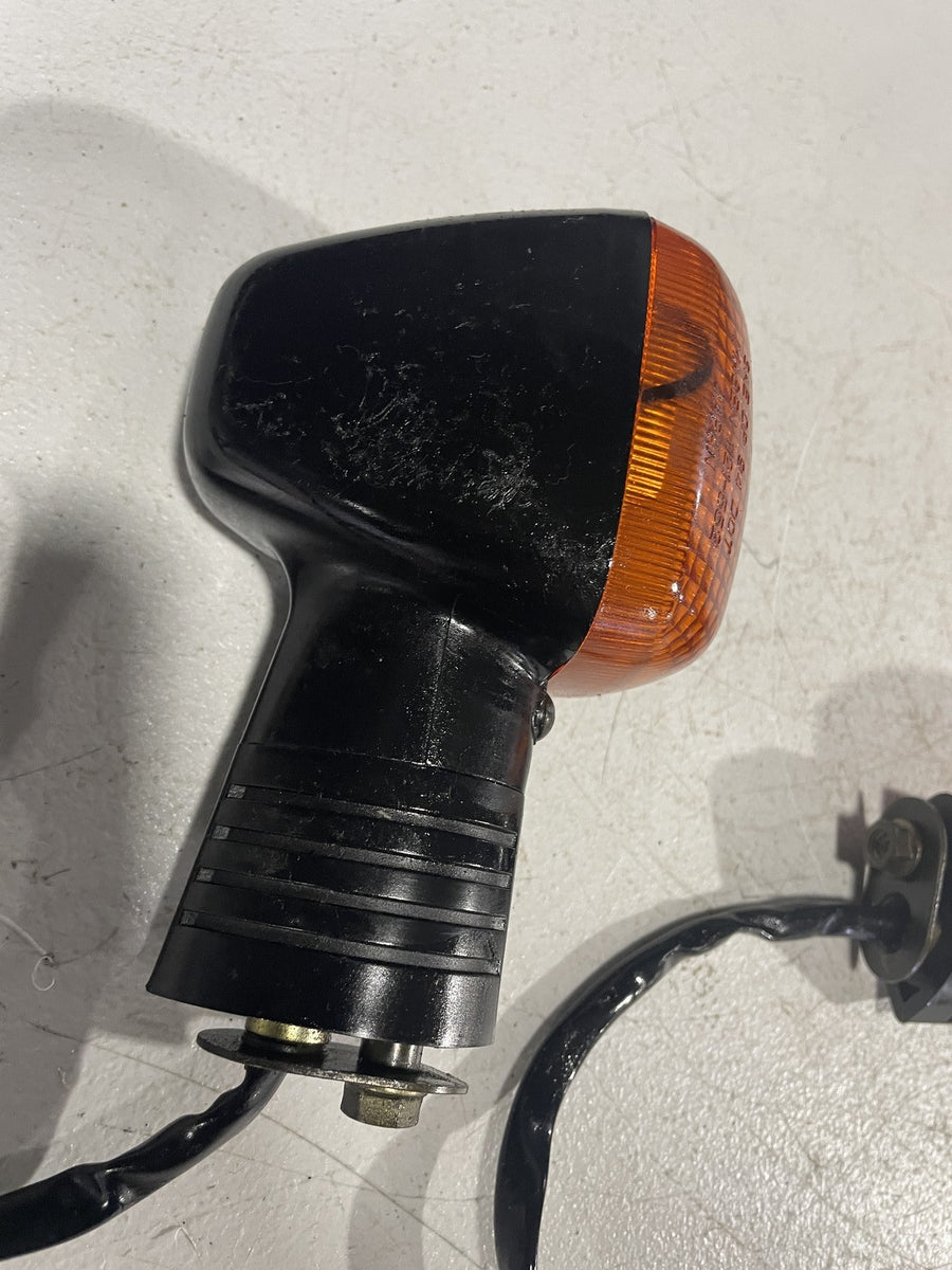 97-98 HONDA CBR1100XX REAR LEFT RIGHT TURN SIGNALS LIGHT INDICATORS