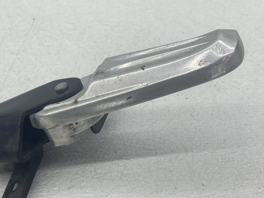 2011 HONDA PCX125 FRONT FOOT RESTS PEGS STEPS SET PAIR