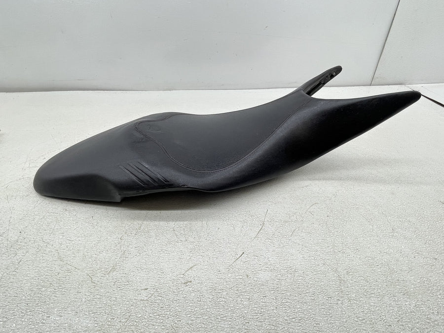 21-24 DUCATI SUPERSPORT 950 S FRONT DRIVERS SEAT PAD SADDLE PILLION