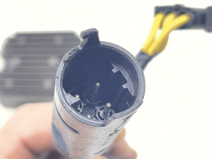 09-14 BMW F800R RECTIFIER VOLTAGE REGULATOR 61 31 2 346 550