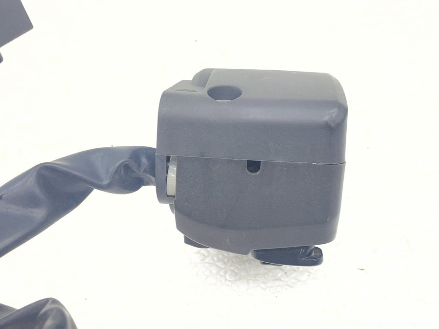 07-08 KAWASAKI NINJA ZX6R LEFT RIGHT SWITCHES CONTROL HEADLIGHT SIGNAL ON OFF