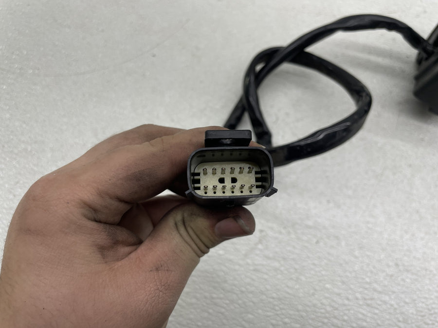 07-11 HARLEY-DAVIDSON STREET GLIDE FLHX RIGHT CONTROL SWITCH