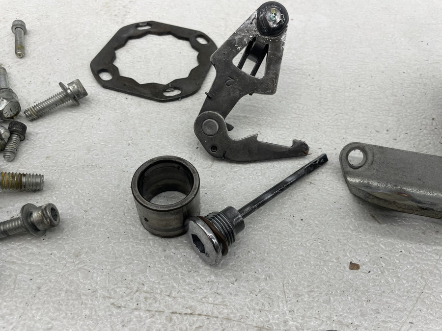 13 HARLEY-DAVIDSON ROAD GLIDE CVO CUSTOM TWIN CAM 110CI ENGINE PARTS HARDWARE
