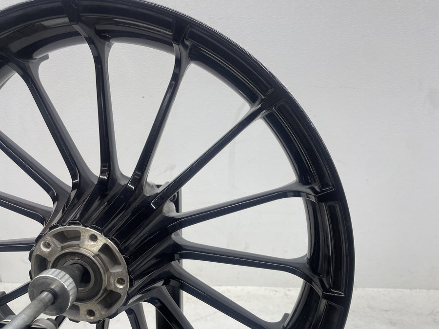12-16 HARLEY-DAVIDSON ROAD GLIDE SPECIAL FLTRXS TALON FRONT WHEEL RIM