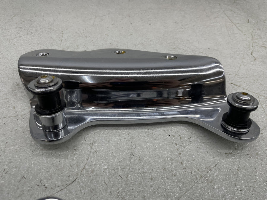 07-11 HARLEY-DAVIDSON ROAD KING CLASSIC FLHRC QUICK DETACH MOUNTS BRACKETS PAIR