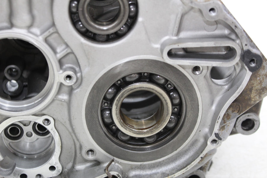 01-05 YAMAHA RAPTOR 660 YFM660 ENGINE MOTOR CRANKCASE CRANK CASES BLOCK (READ)